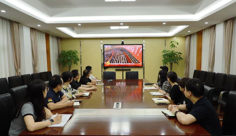 我校师生热议习近平总书记在庆祝...